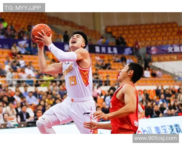 深圳篮球队灵活性引发热议球迷观点各异赛季表现成焦点 深圳篮球队灵活性引发热议球迷观点各异赛季表现成焦点