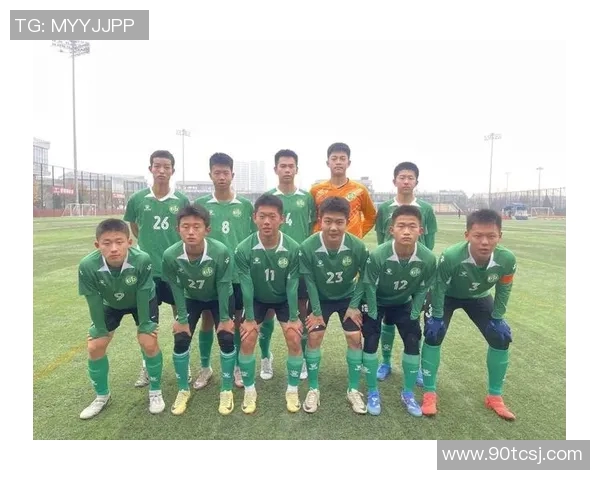 深圳足球队以72分领跑奥运会积分榜展现强劲实力 深圳足球队以72分领跑奥运会积分榜展现强劲实力