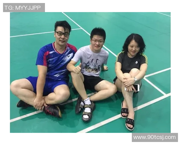 南京羽毛球队与成都羽毛球队赛后状态分析与复盘探讨